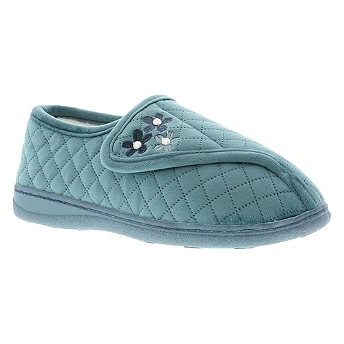 Non-slip slippers with firm back for safe indoor walking